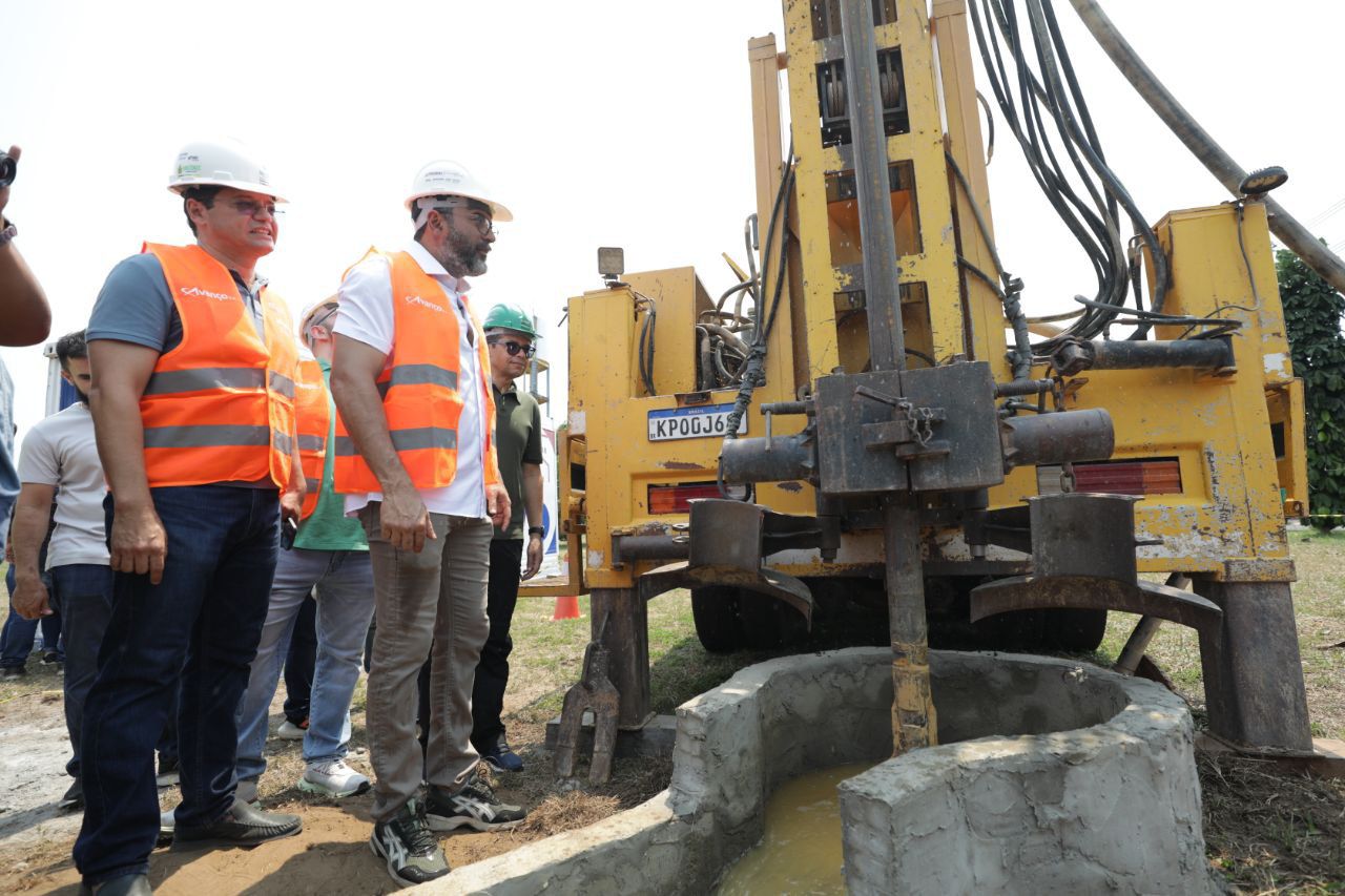 Governador Wilson Lima assina ordem de serviço para início das obras do Prosai Parintins