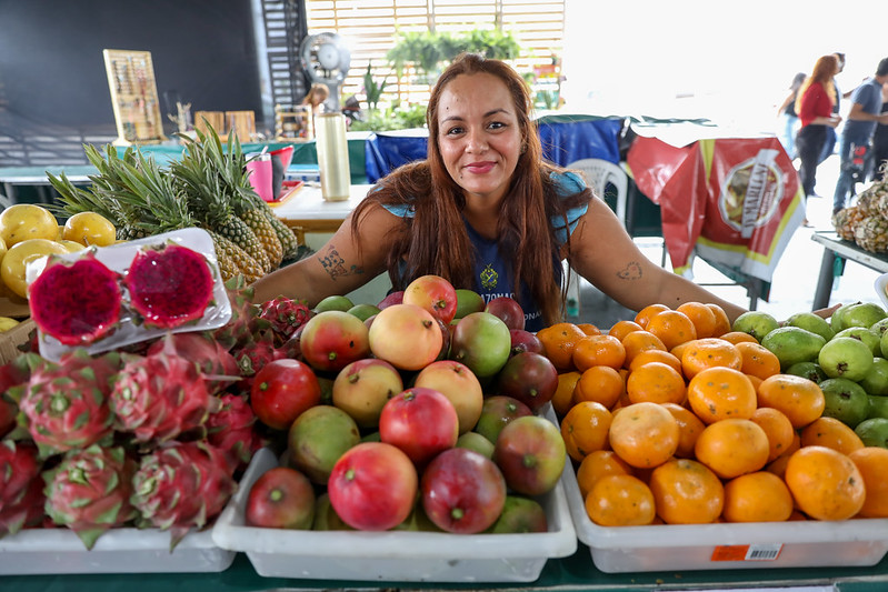Expoagro 2024: Produtores rurais apostam em melhores vendas de hortifrútis, mel, alimentos e artesanato este ano 