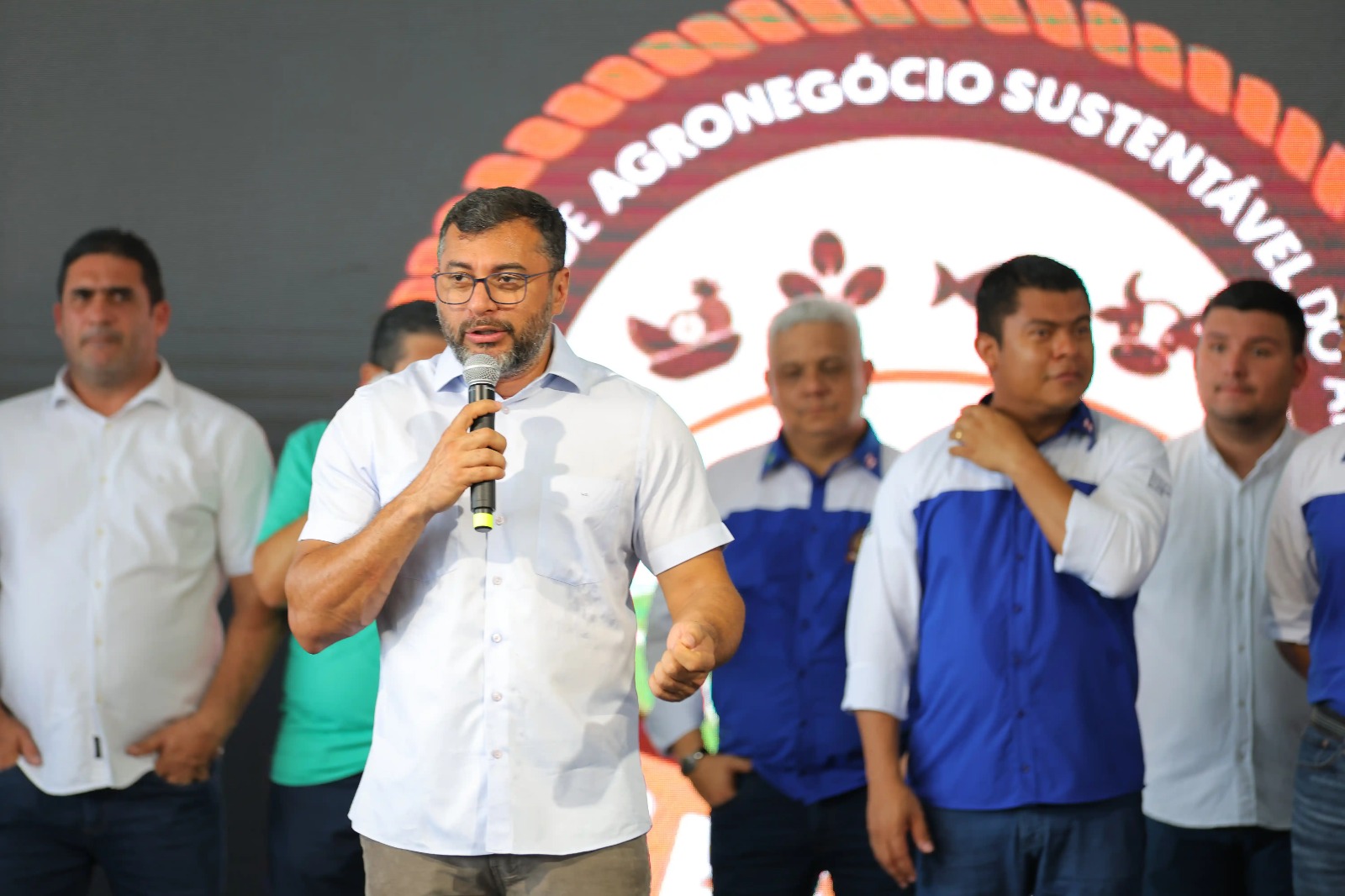 Expoagro 2024: Produtores rurais apostam em melhores vendas de hortifrútis, mel, alimentos e artesanato este ano 