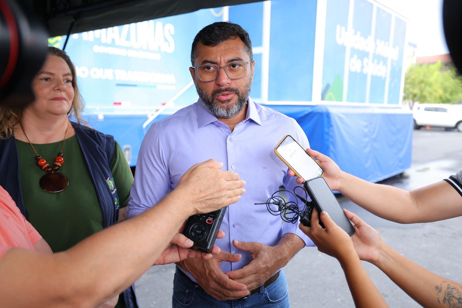 Governador Wilson Lima destaca ampliação de assistência com ações do Saúde Presente e Carreta da Saúde