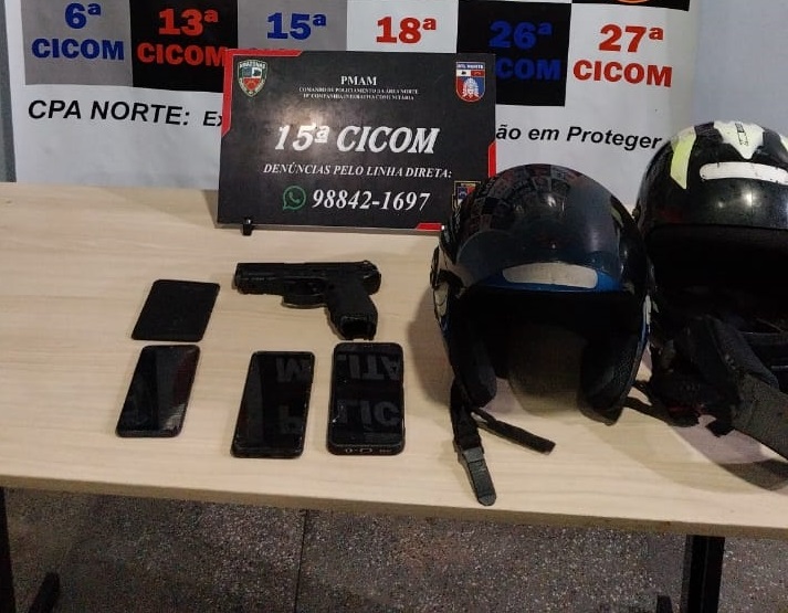 Cinco homens envolvidos em roubo são presos pela Polícia Militar do Amazonas, em Manaus