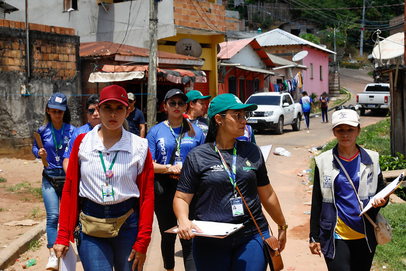 Governo do Amazonas presta auxílio às famílias vítimas do deslizamento e as que moram em áreas de risco em Manacapuru