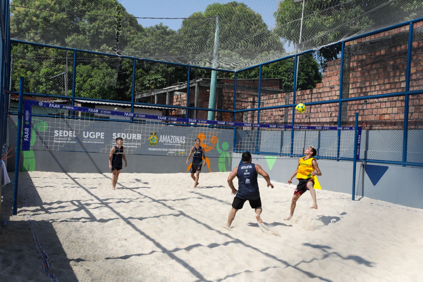 Governo do Amazonas entrega, em um mês, oito espaços esportivos revitalizados em Manaus