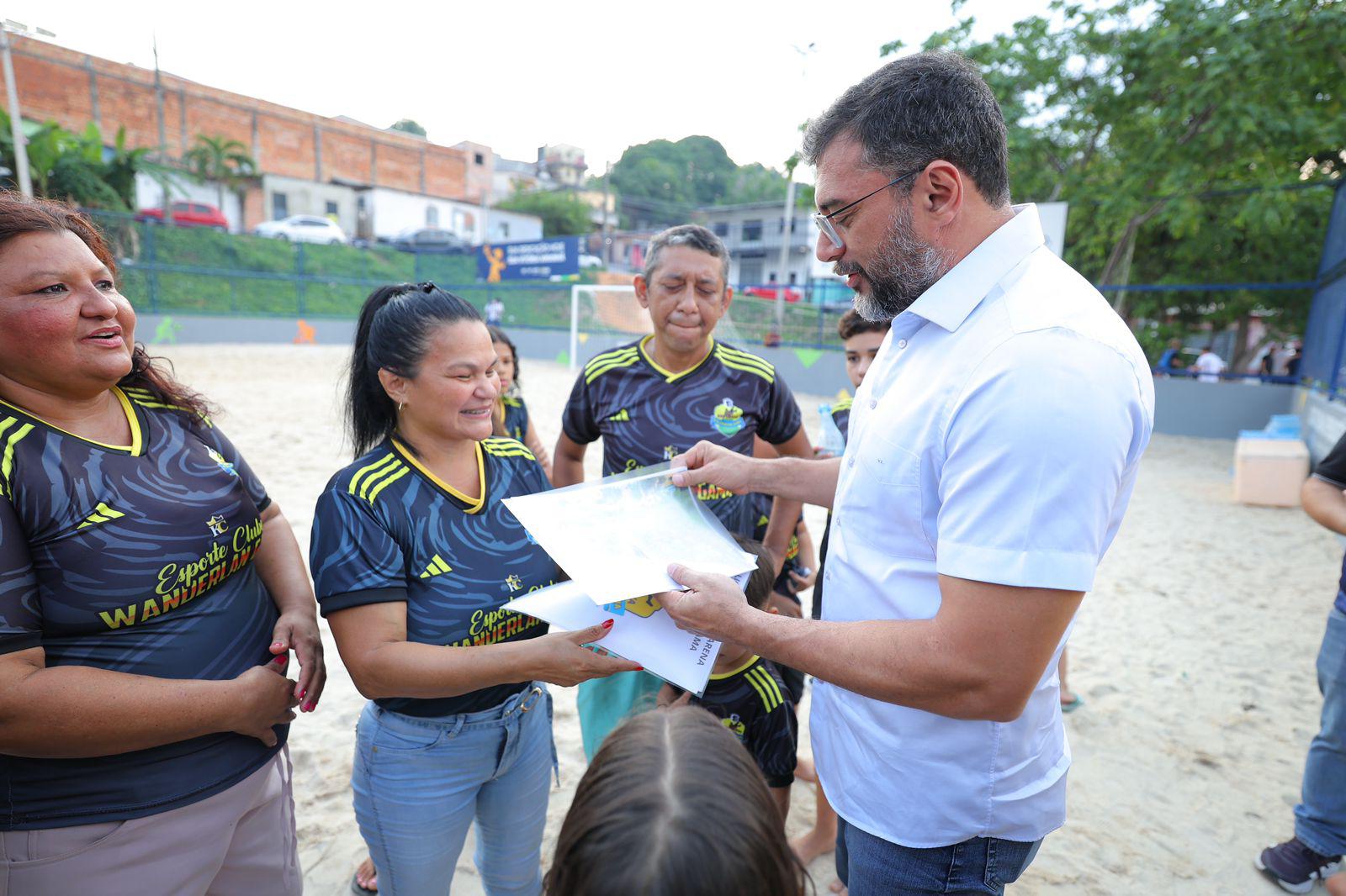 Governador Wilson Lima entrega cinco espaços esportivos revitalizados nas zonas norte e oeste