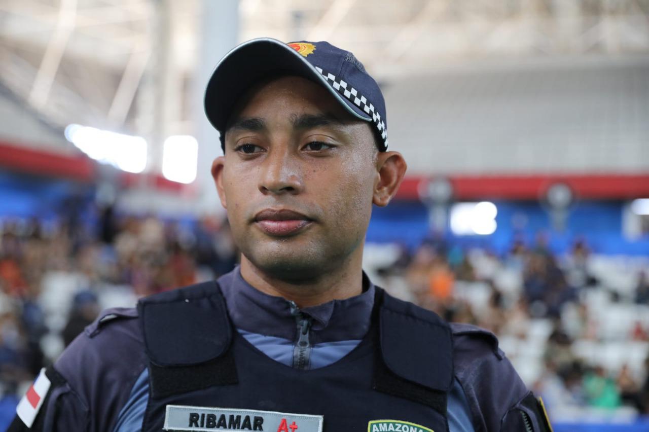 Durante formatura de mil novos policiais militares, Wilson Lima reforça compromisso com o fortalecimento da Segurança no Amazonas