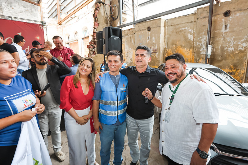 Prefeito David Almeida entrega equipamentos e anuncia apoio financeiro para 108 organizações da sociedade civil