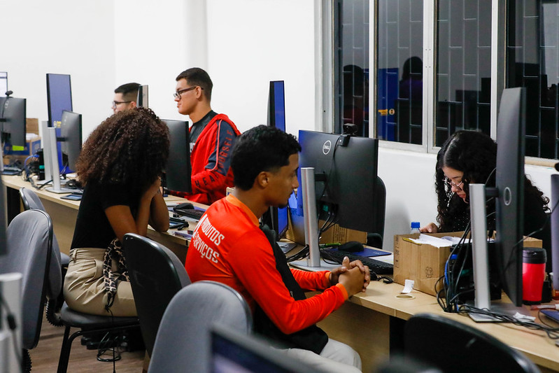 Com a restituição de mais 500 celulares, Governo do Amazonas inaugura sede dos Programas RecuperaFone e Coletivo mais Seguro