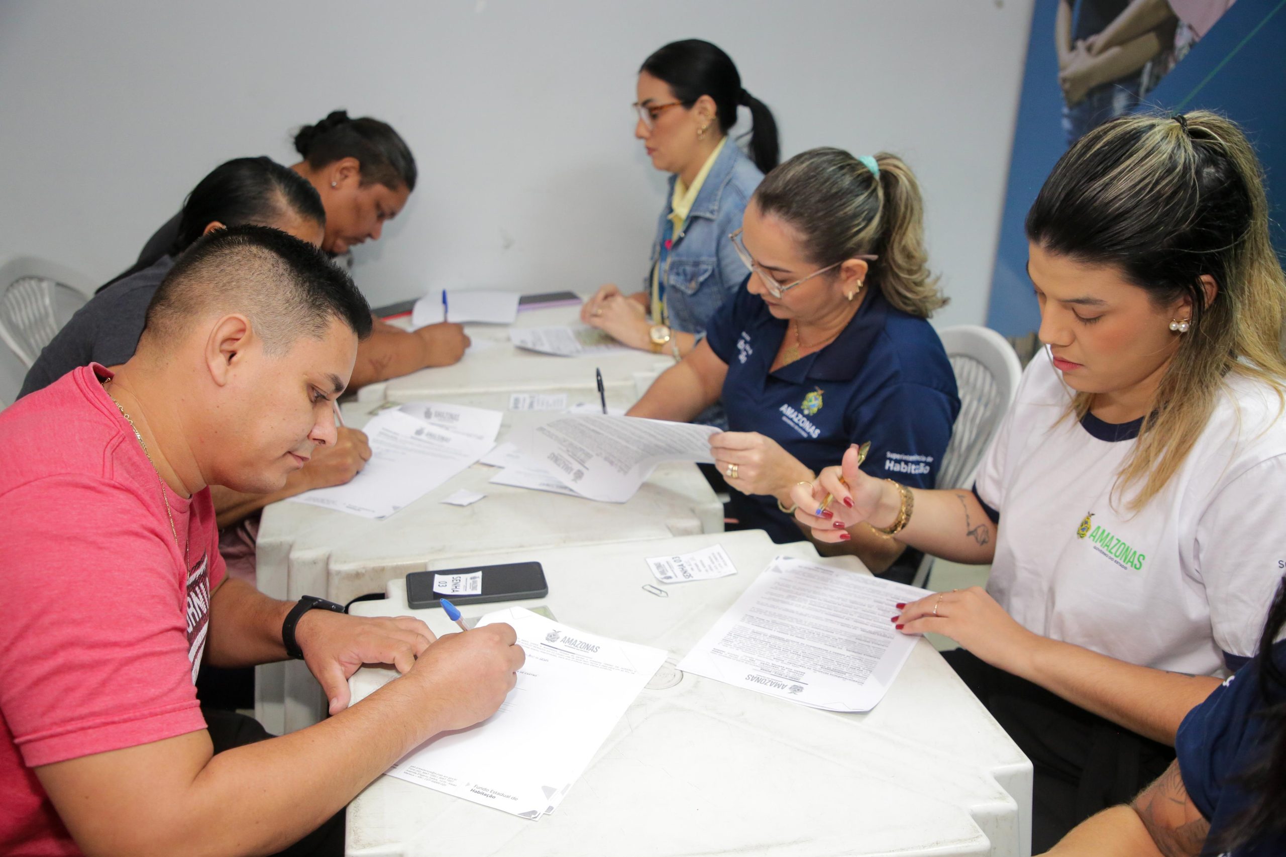 Governo do Estado reassenta 175 famílias das comunidades da Sharp e Manaus 2000 com soluções de moradia