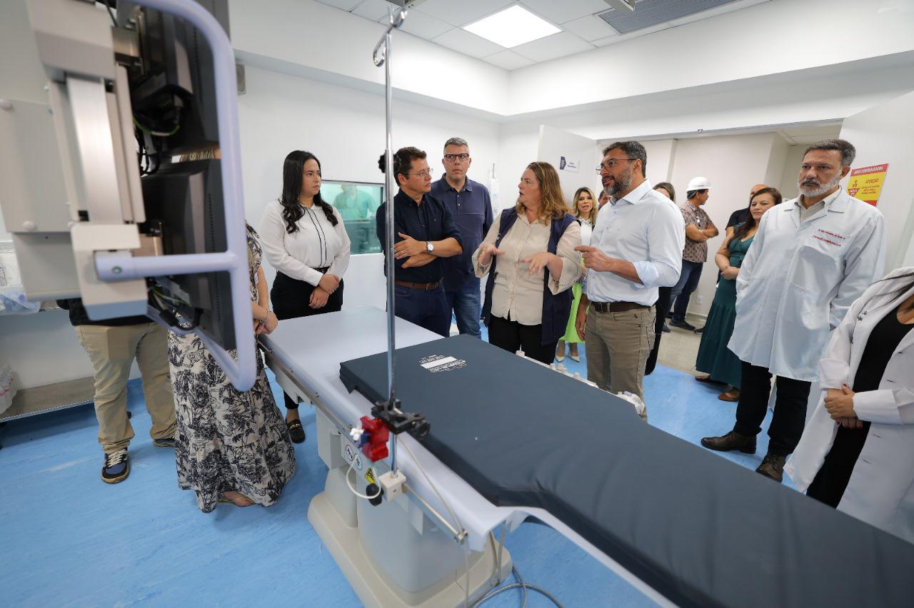 Governador Wilson Lima entrega novos aparelhos para procedimentos cardiológicos no Hospital Francisca Mendes