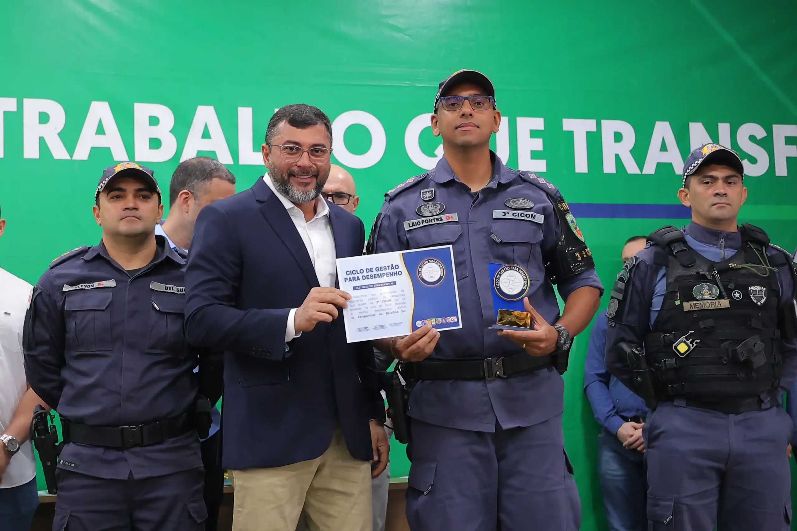 Governador Wilson Lima reforça segurança pública com entrega de armamentos, munições e equipamentos