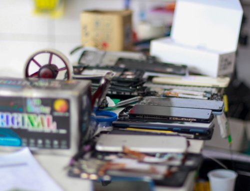RecuperaFone: PC-AM prende dono de assistência técnica por posse de celular com restrição de roubo