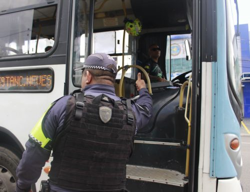 Caem crimes de roubos de celular, a ônibus e pedestres no Amazonas