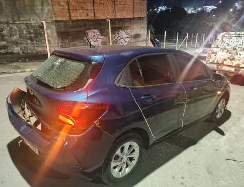 PMAM resgata motorista de aplicativo em porta-malas, enquanto carro era usado em arrastões