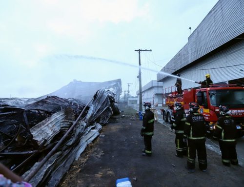 Em menos de 48 horas, Corpo de Bombeiros do Amazonas elimina todos os focos de incêndio da ocorrência nas empresas do Distrito Industrial 2