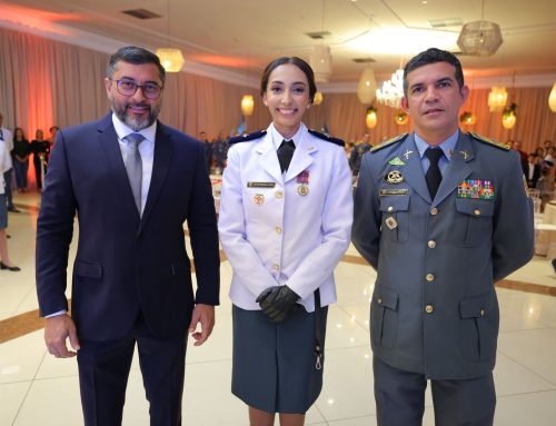 Durante formatura, governador Wilson Lima destaca importância de novos oficiais de saúde para a Polícia Militar