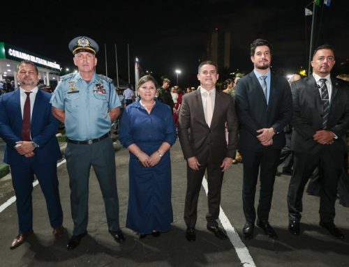 Prefeito David Almeida participa da troca de comando do CMA e reafirma compromisso de cooperação com as Forças Armadas